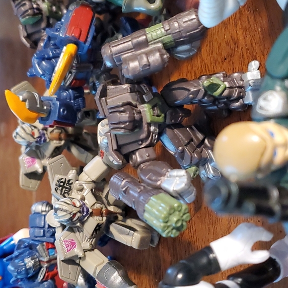 51 mini figures figurines toys - Picture 10 of 11